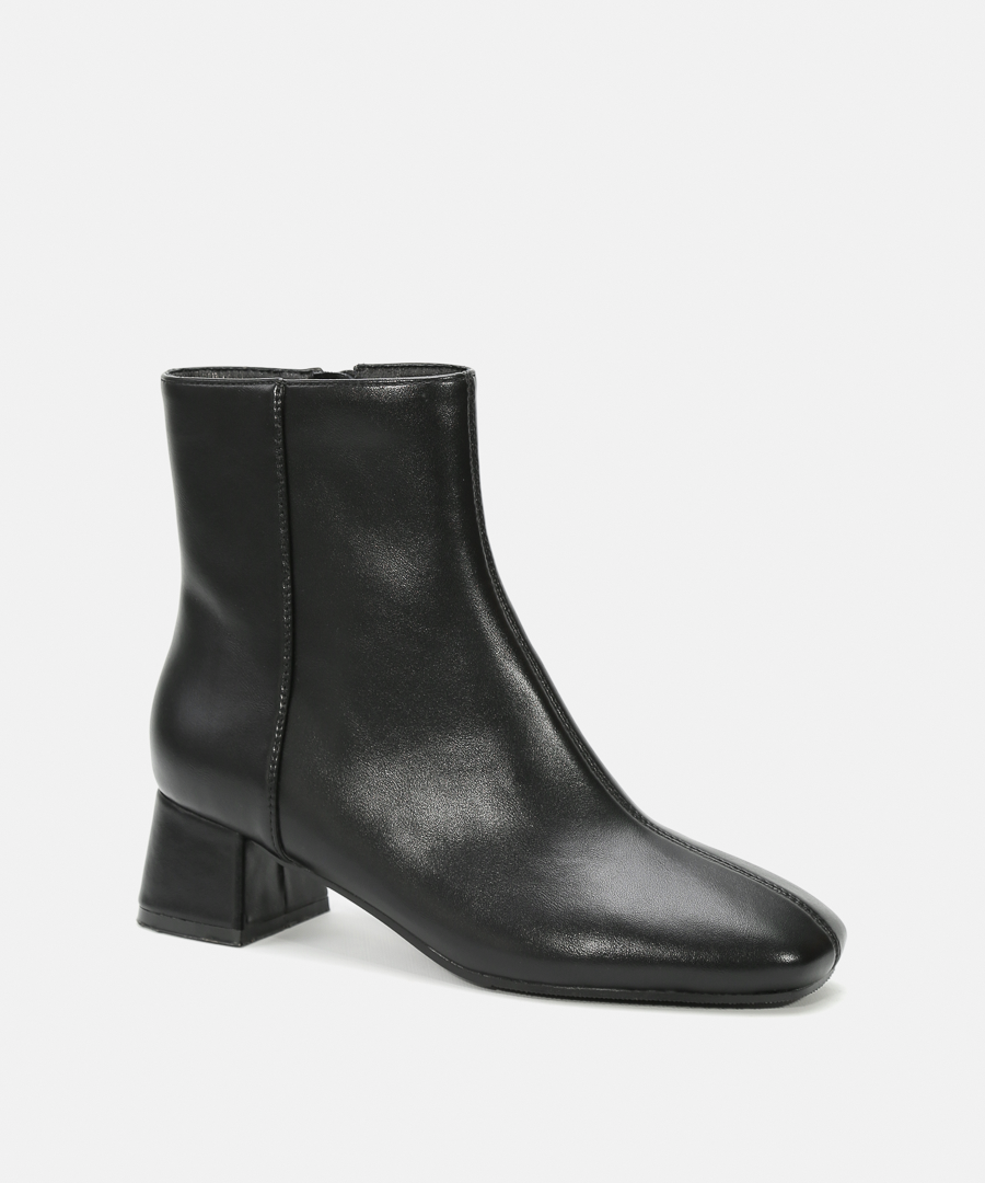 Botines punta cuadrada image number null